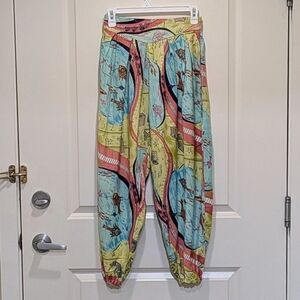 Printed Ankle-Length Relaxed Pants in Multi-Color